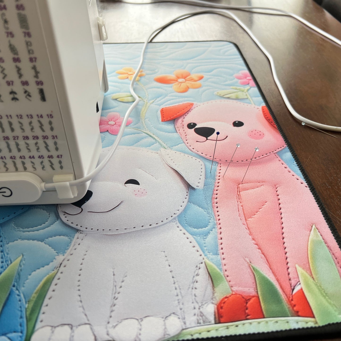 Sunflower Pups Quilting Deskpad – Anti-Slip Sewing Machine Mat with Colorful Patchwork Dogs