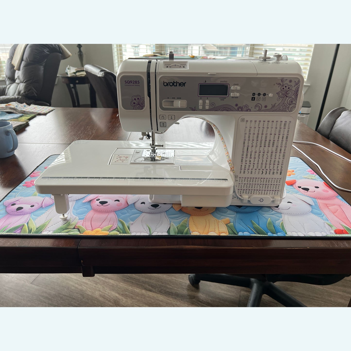 Sunflower Pups Quilting Deskpad – Anti-Slip Sewing Machine Mat with Colorful Patchwork Dogs